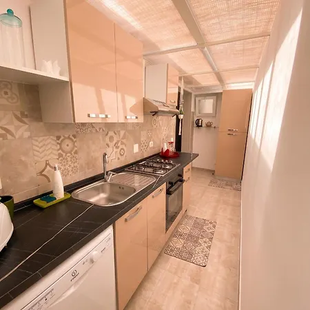 Stiddha Semesterbostad *